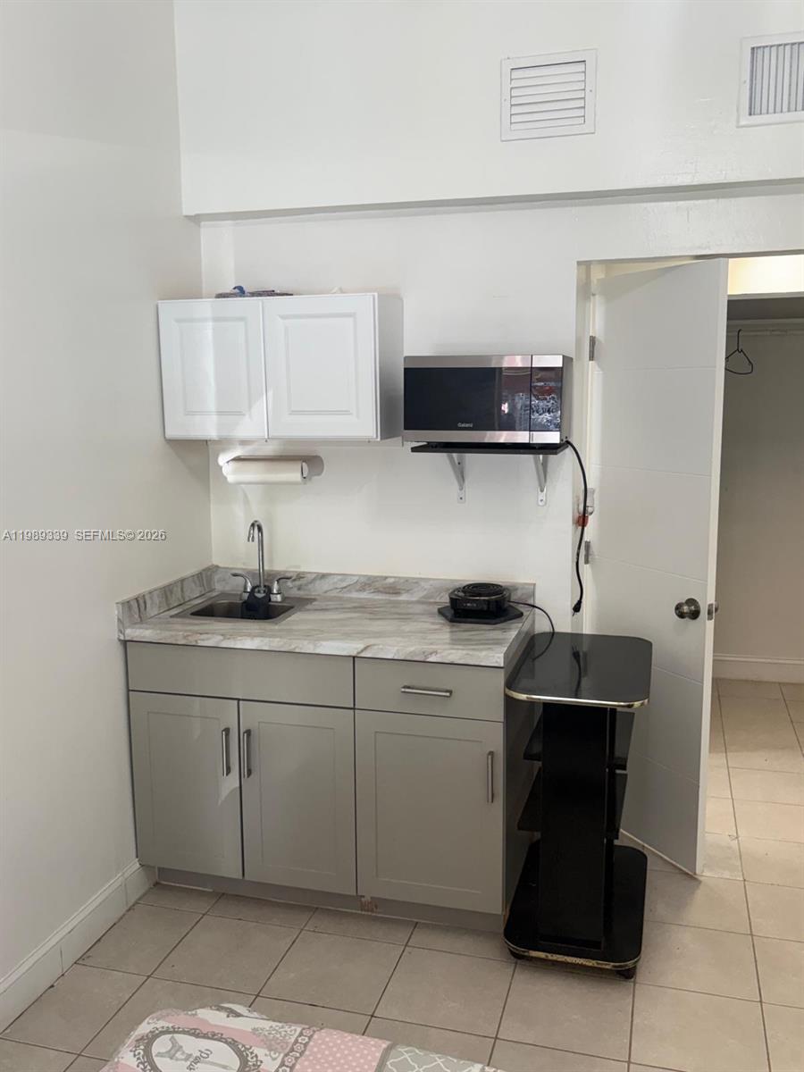 AVALON SUB - Residential Income