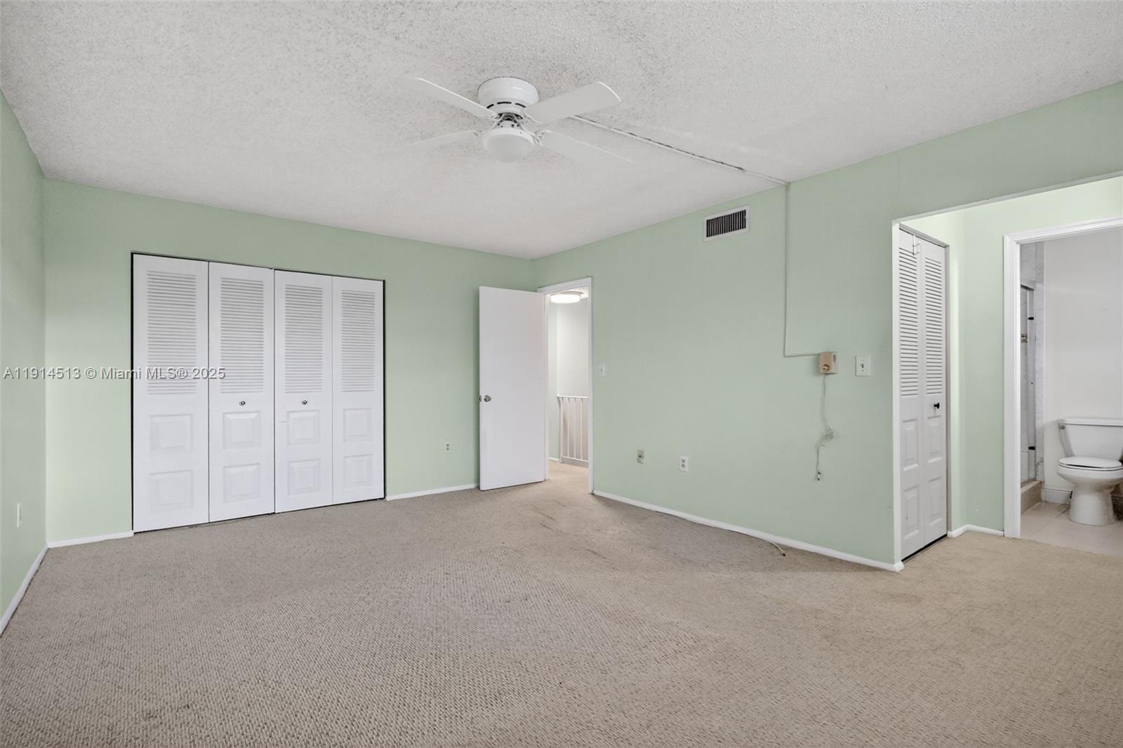 MANGO HILL - Residential