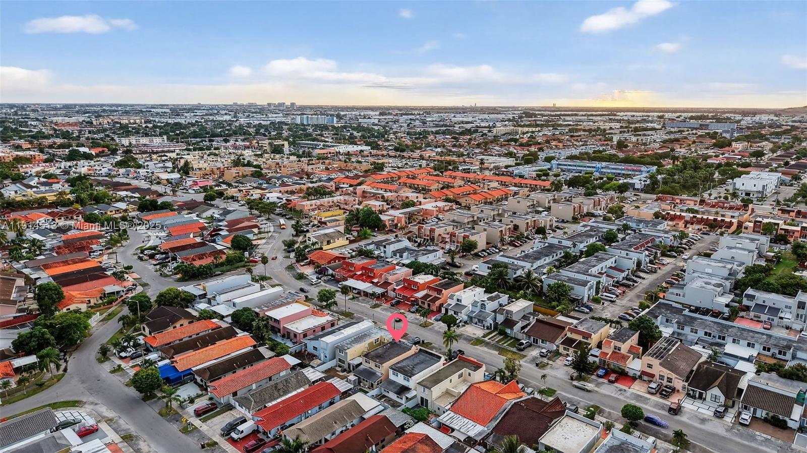 MANGO HILL - Residential