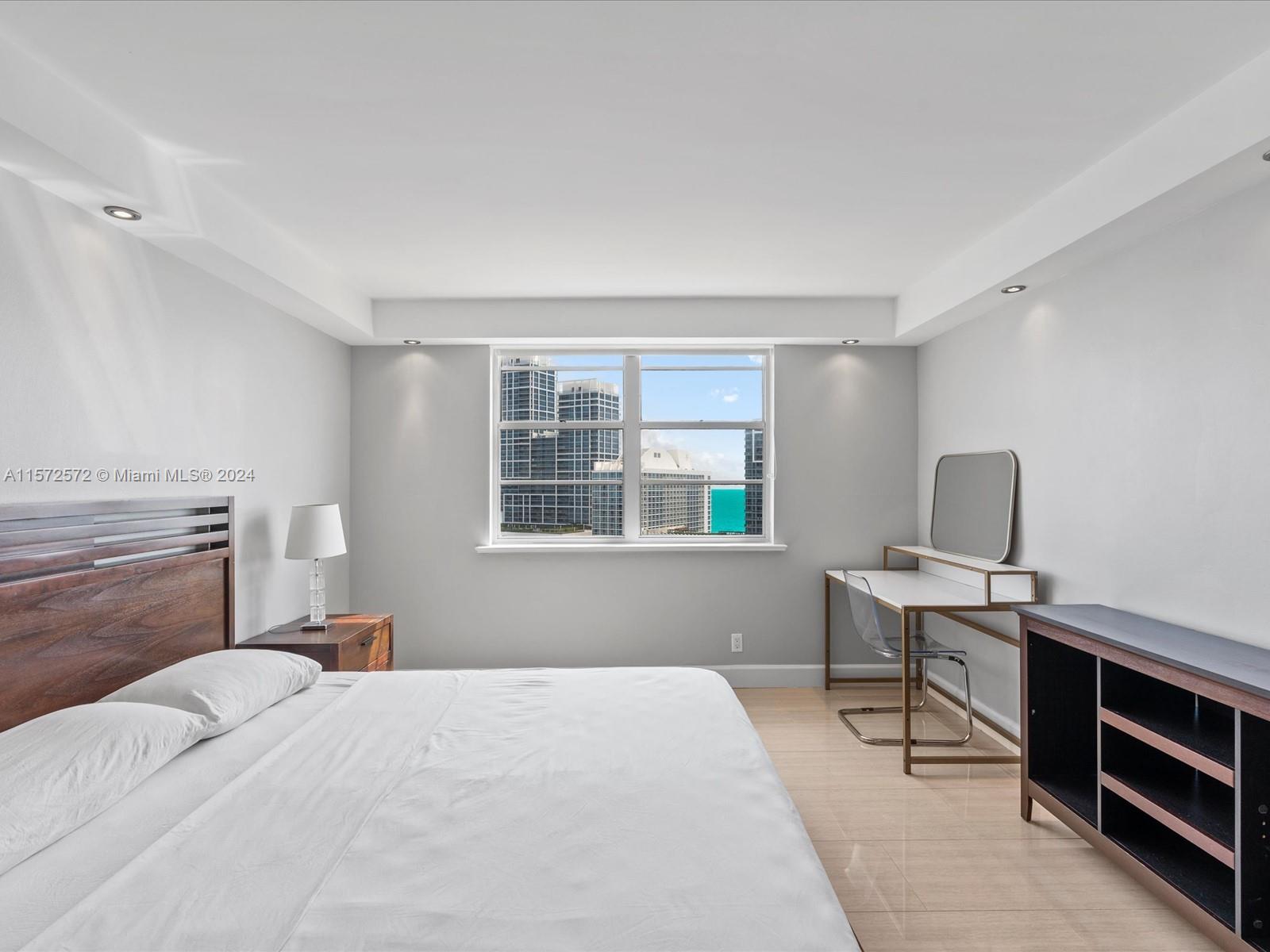 AQUASOL CONDO - Residential Lease