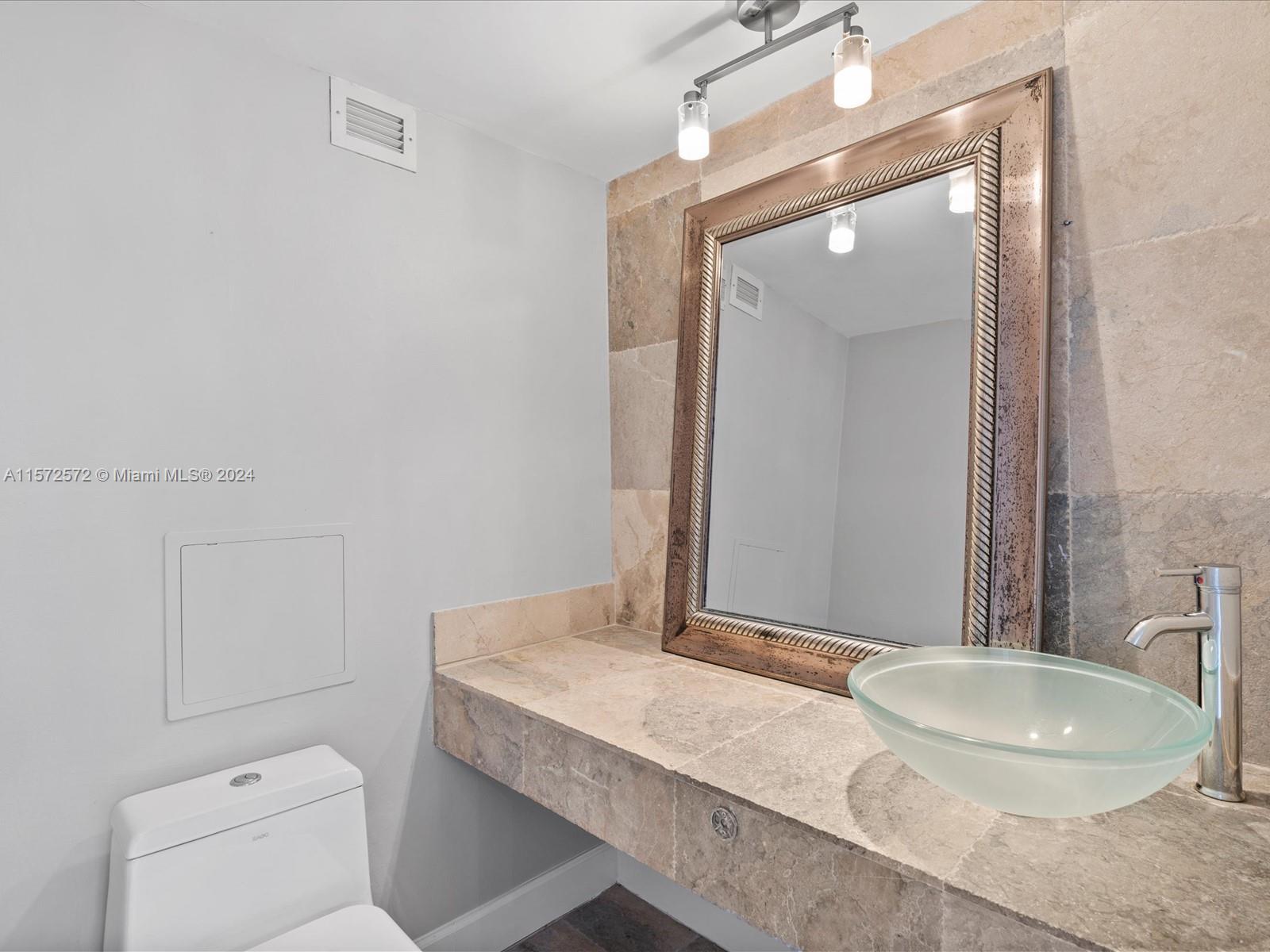 AQUASOL CONDO - Residential Lease