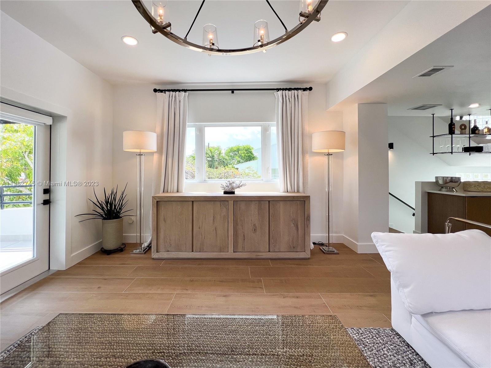 ROCKERMAN HEIGHTS - Residential