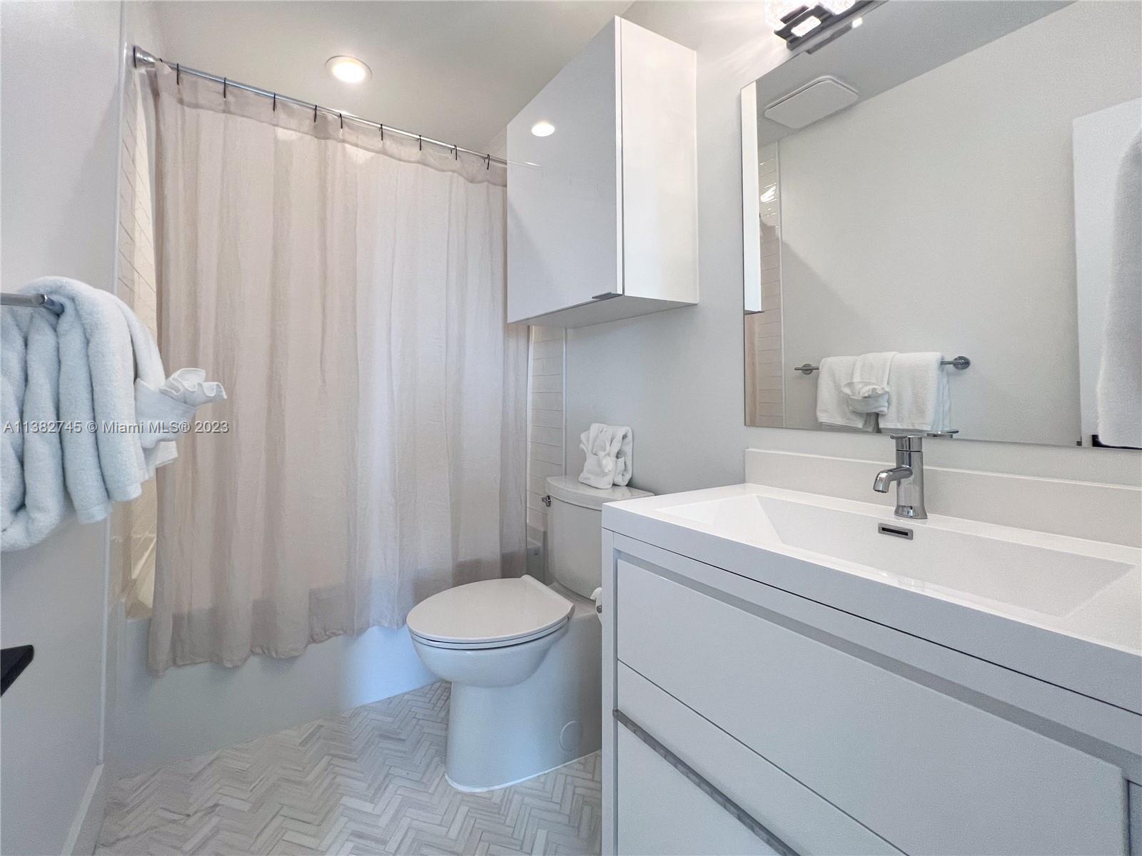 ROCKERMAN HEIGHTS - Residential