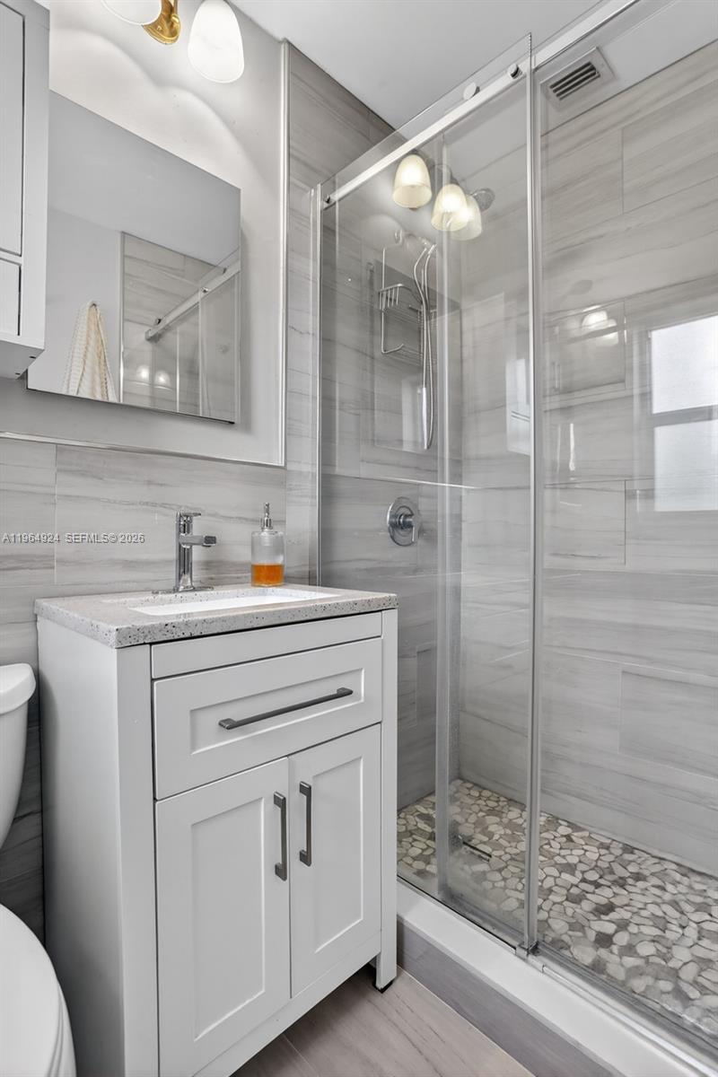 WILTON ESTATES RESUB - Residential