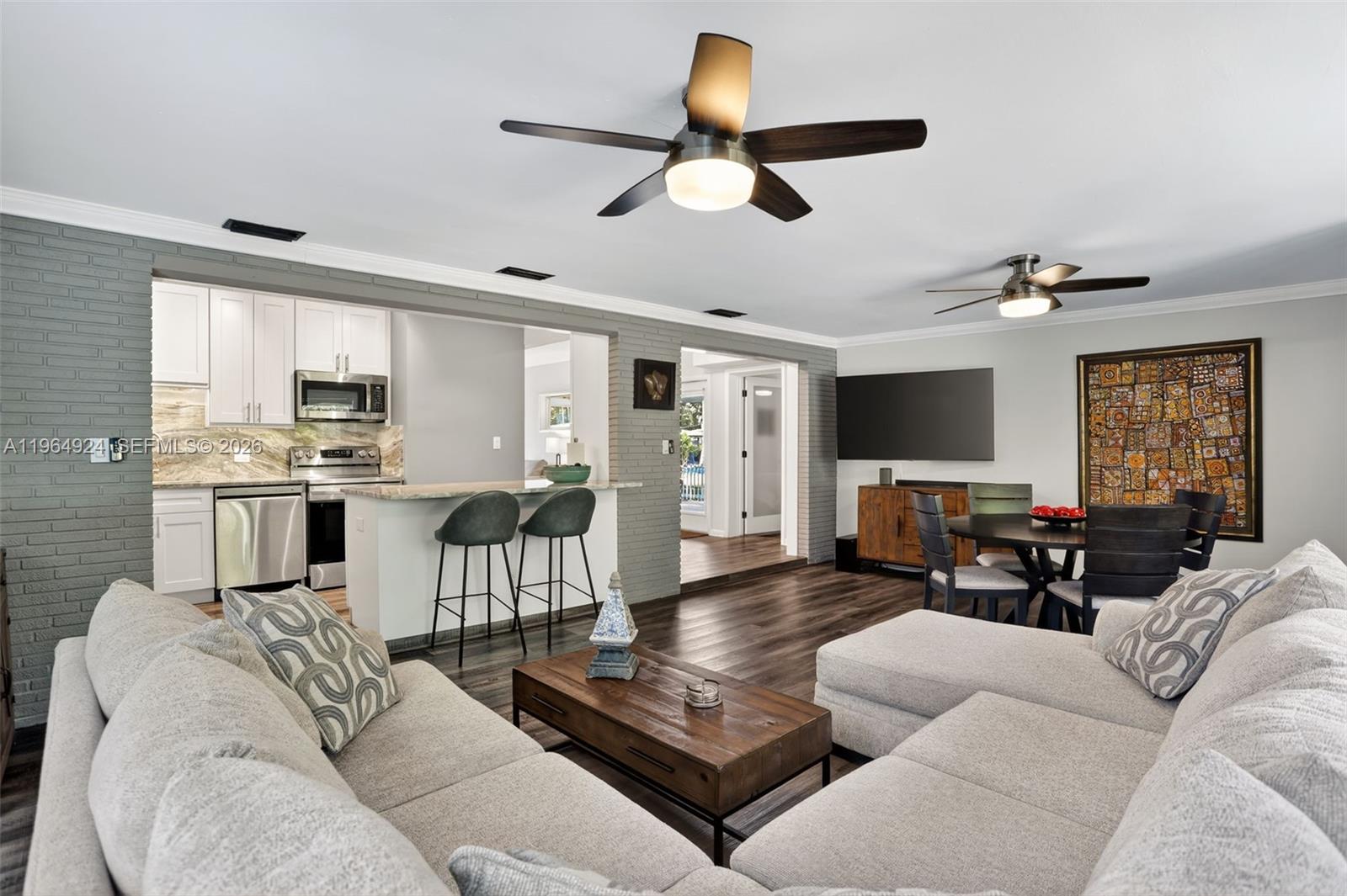 WILTON ESTATES RESUB - Residential