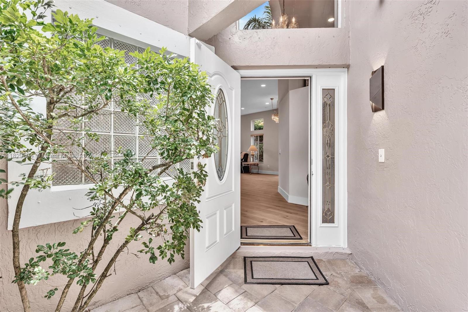 321 NW 100th Ave, Plantation, FL, 33324/$695,000 4 321 NW 100th Ave