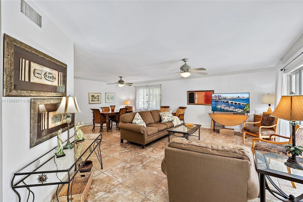 Photo of 213 Seabreeze Cir #213, Jupiter, FL 33477 (MLS # A11359371)