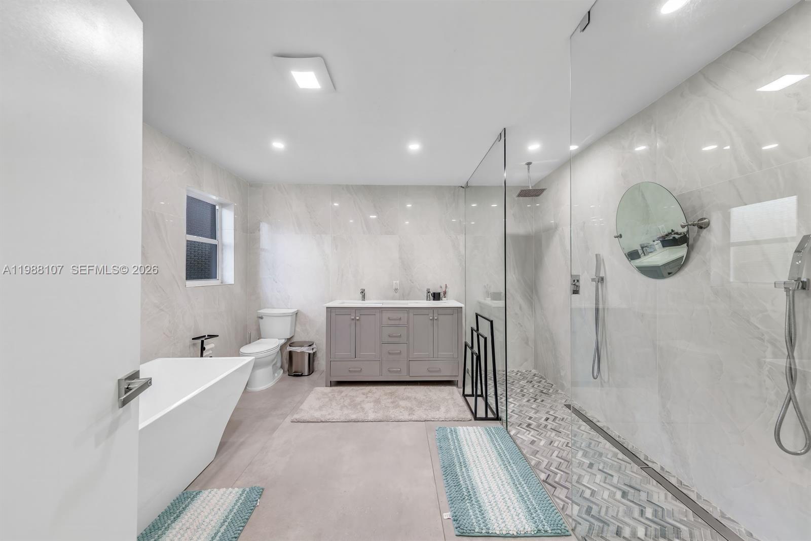 RIVER LANDS - Residential