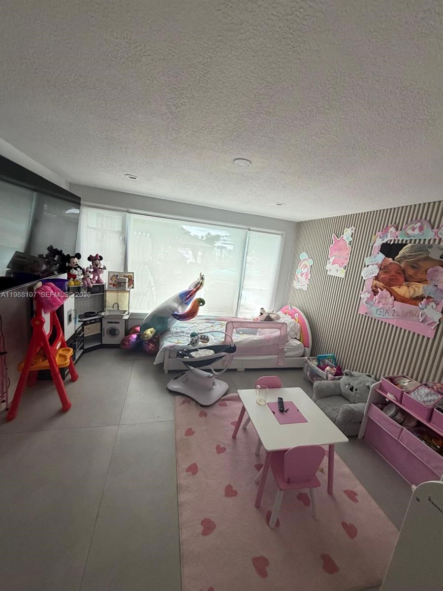 RIVER LANDS - Residential