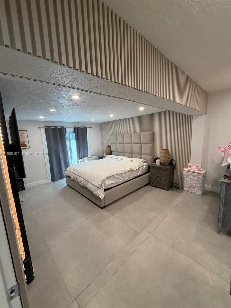 RIVER LANDS - Residential