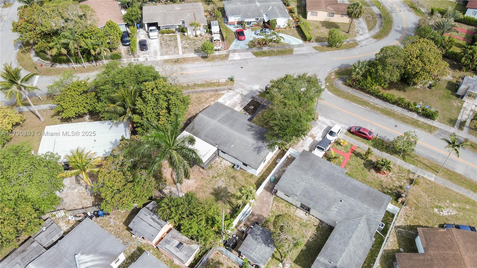 LAUDERDALE MANORS AMEN RE - Residential