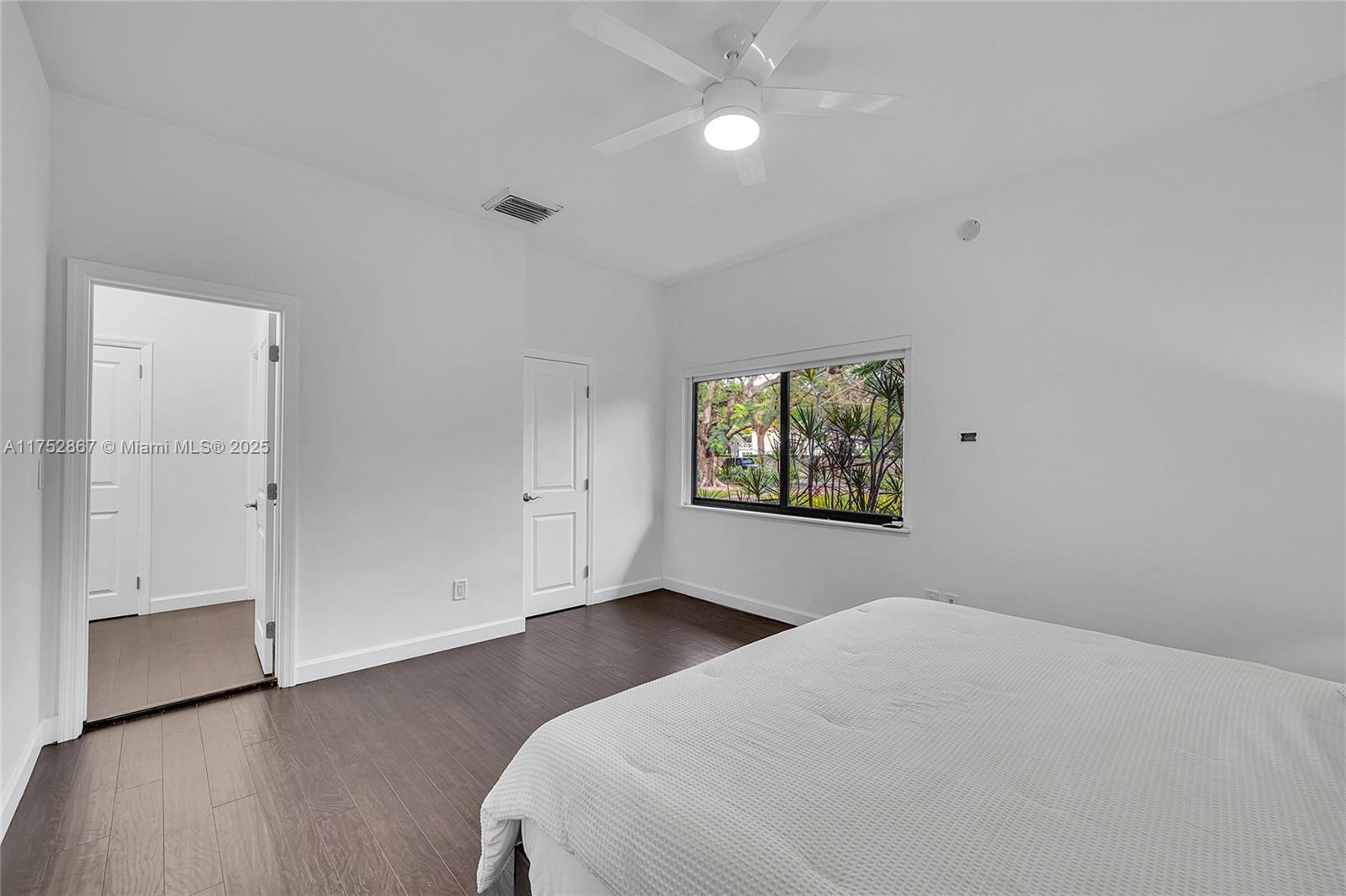BRICKELLS FLAGLER - Residential