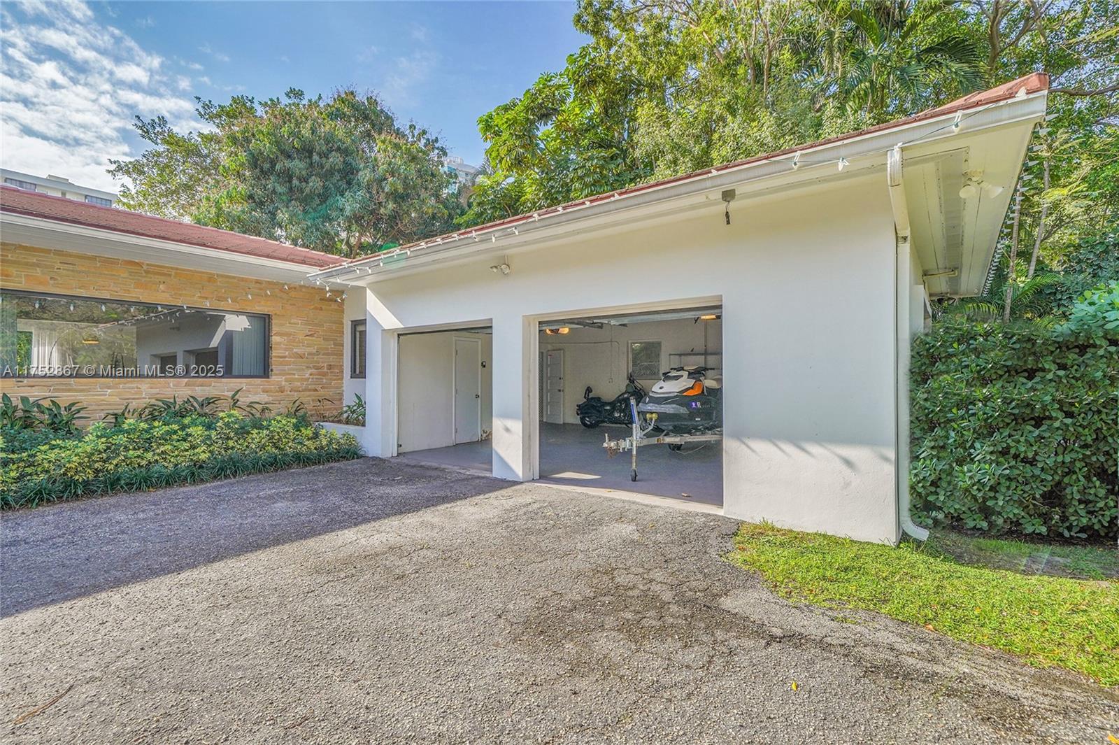 BRICKELLS FLAGLER - Residential