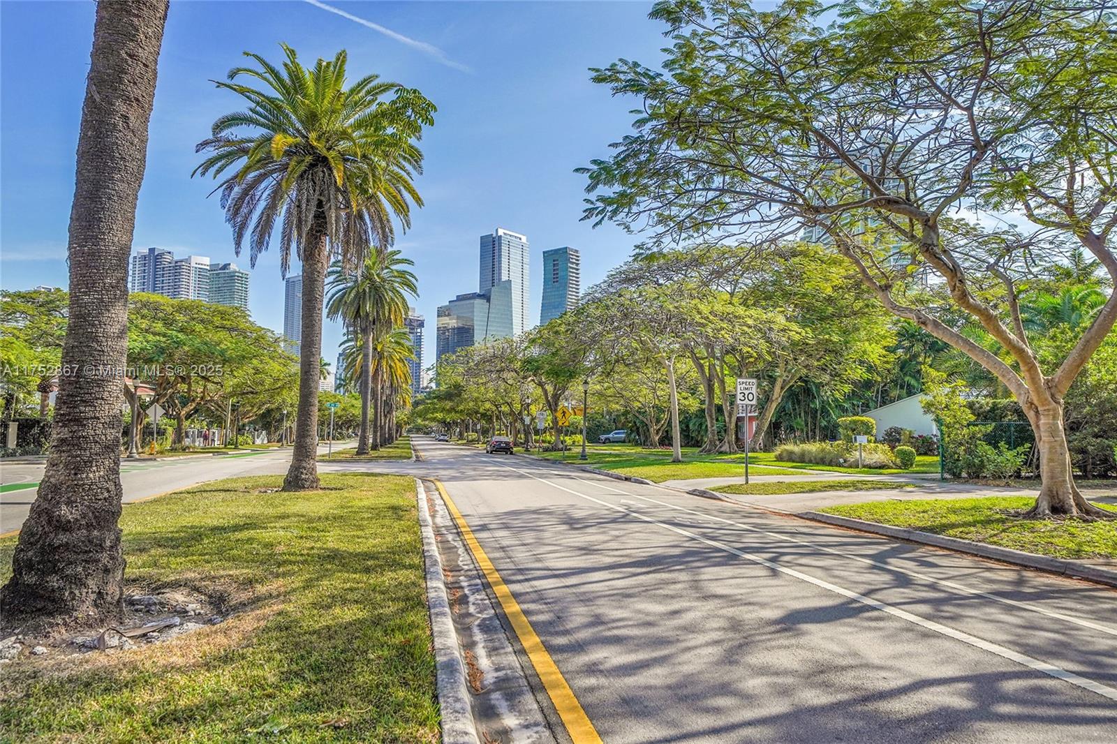 BRICKELLS FLAGLER - Residential