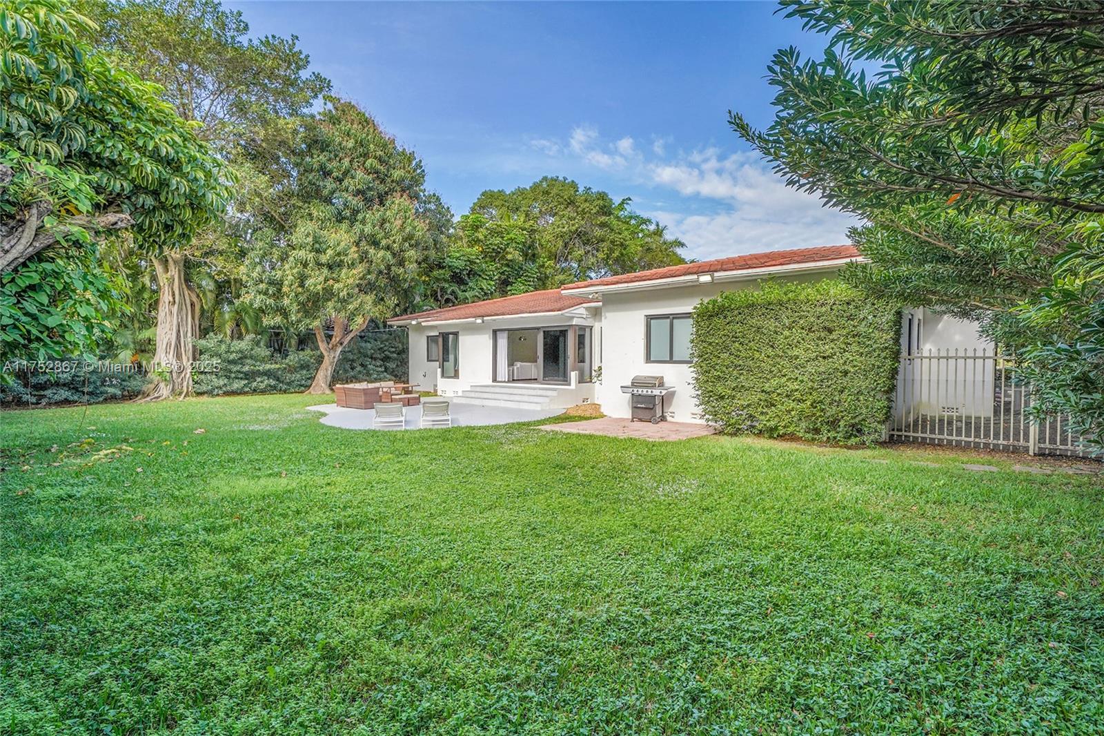 BRICKELLS FLAGLER - Residential