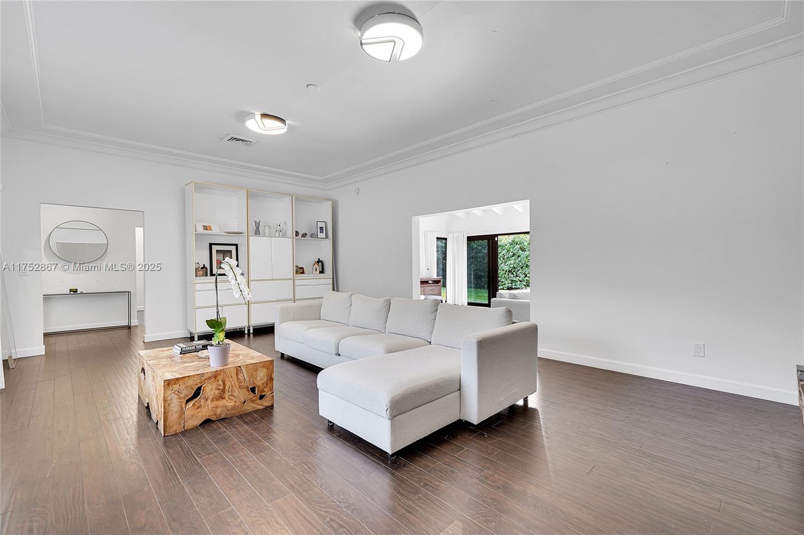 BRICKELLS FLAGLER - Residential