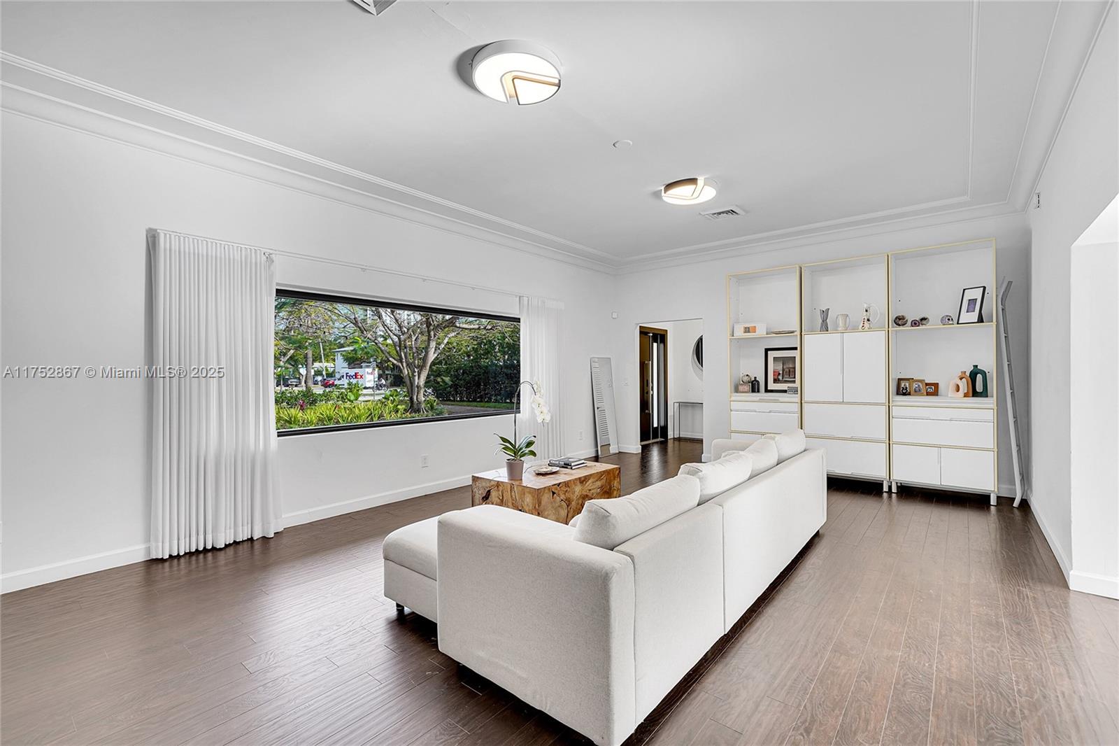 BRICKELLS FLAGLER - Residential