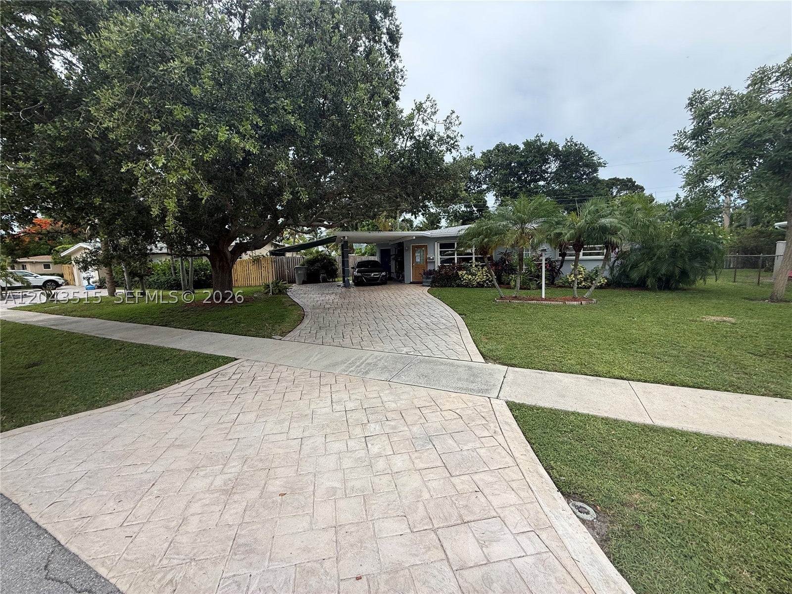 1232 SW 1st Ave