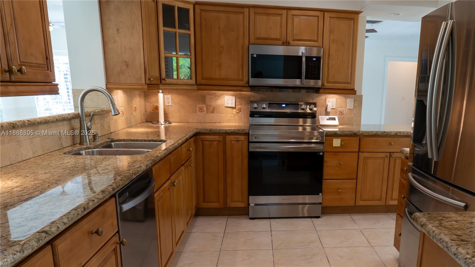 JENADA ISLE - Residential Lease