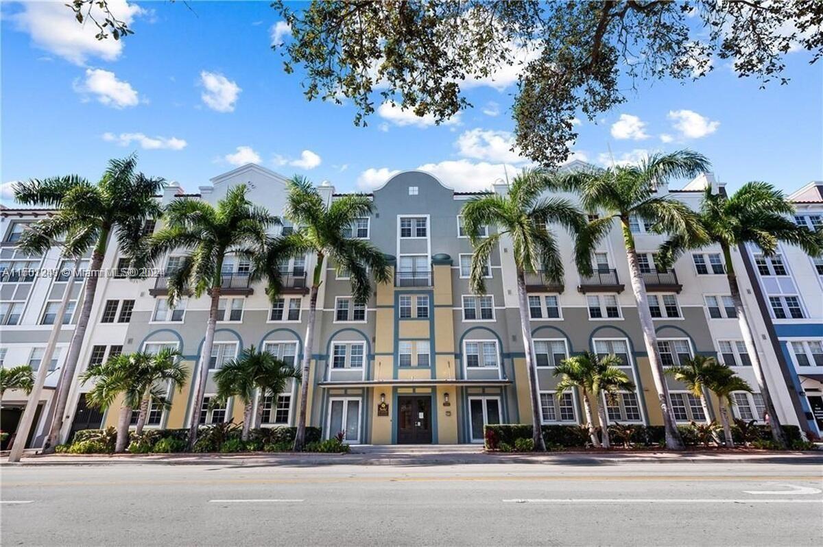 533 NE 3rd Ave 219