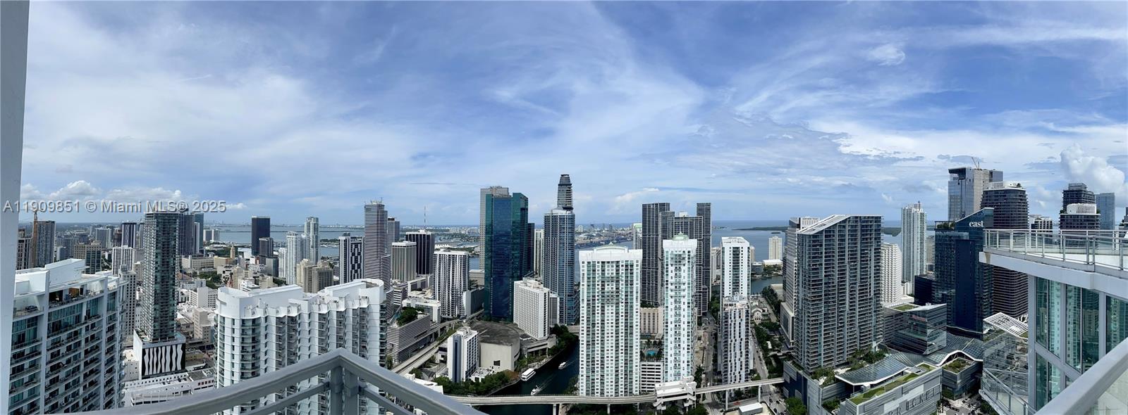 MINT CONDOMINIUM - Residential Lease