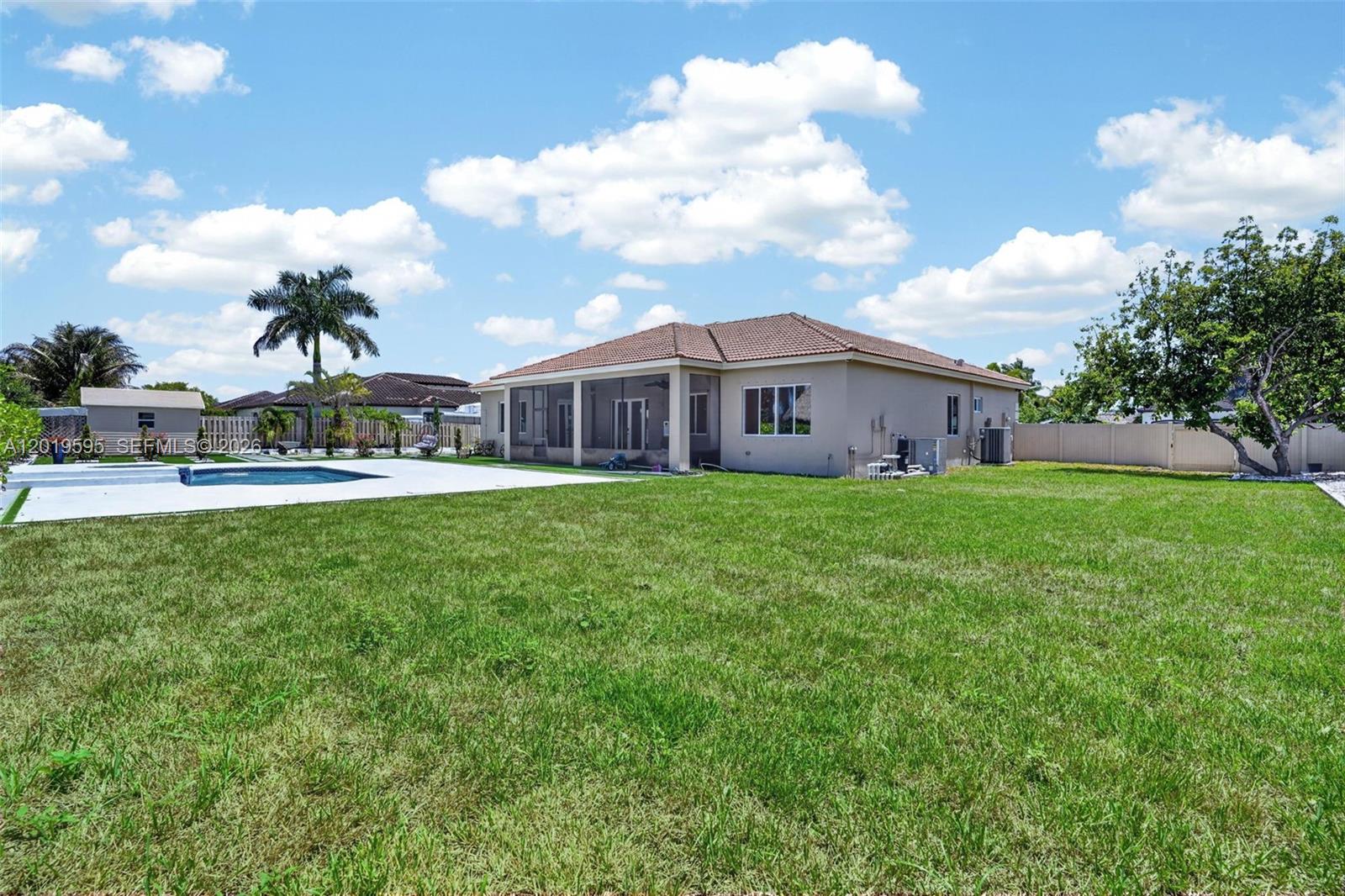 EMERALD GREENS SUB - Residential