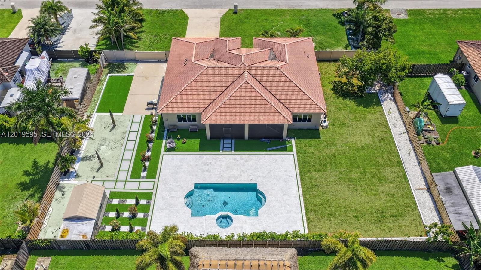 EMERALD GREENS SUB - Residential