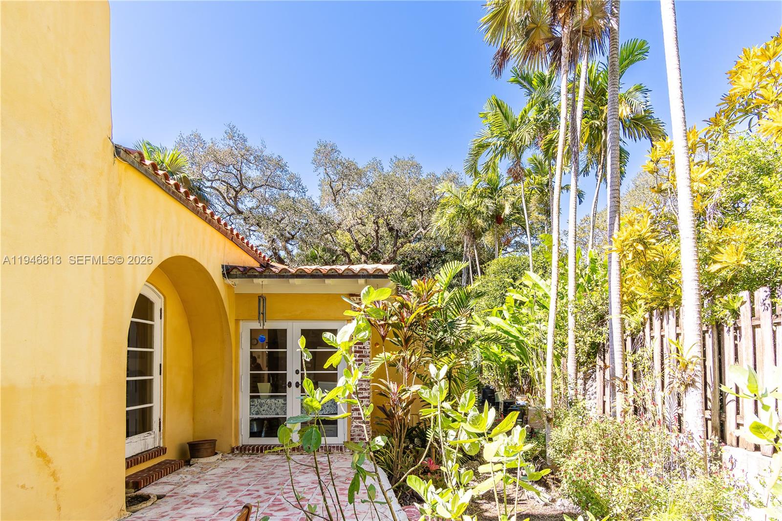 EAST UTOPIA - Residential