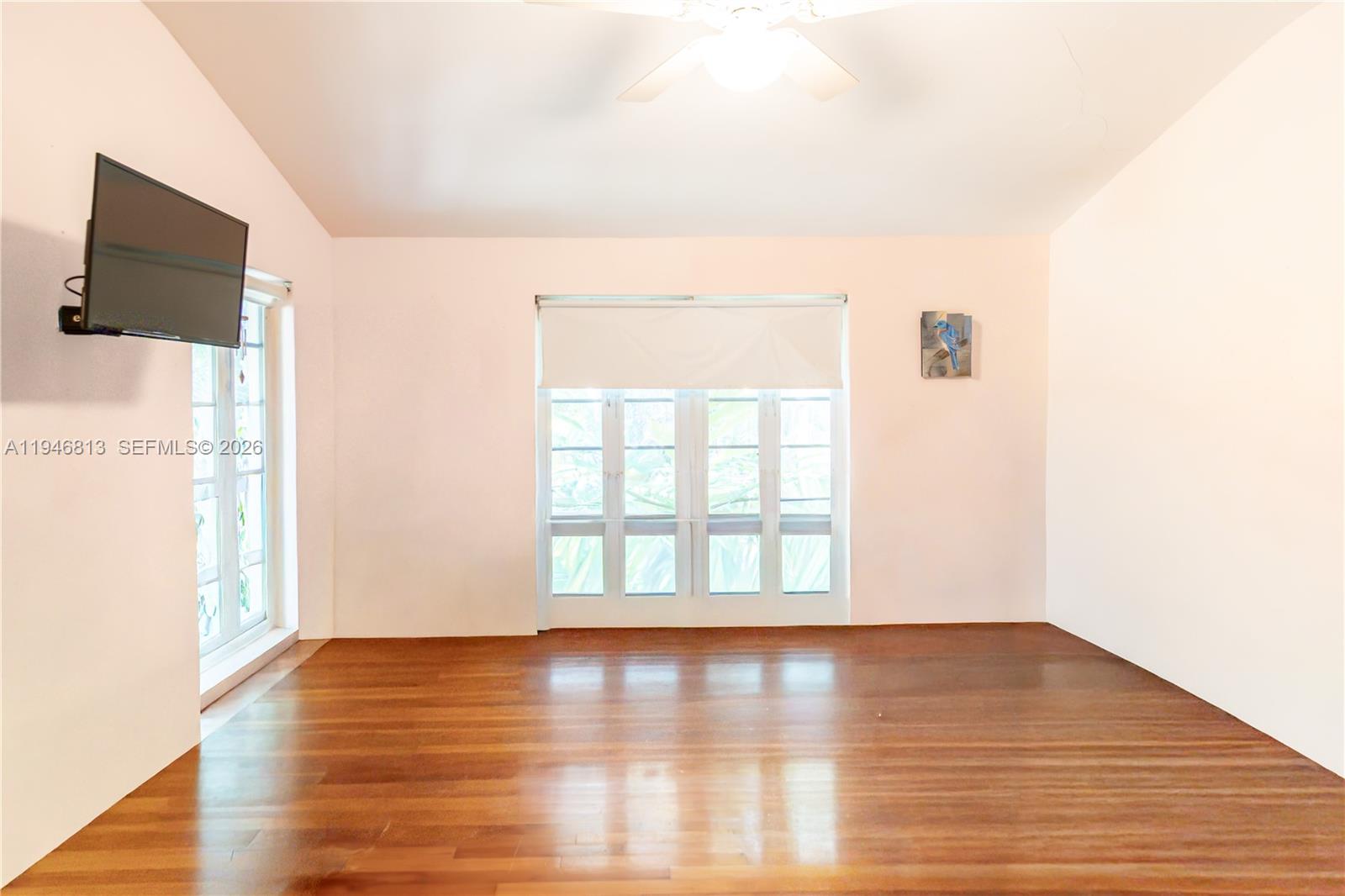 EAST UTOPIA - Residential