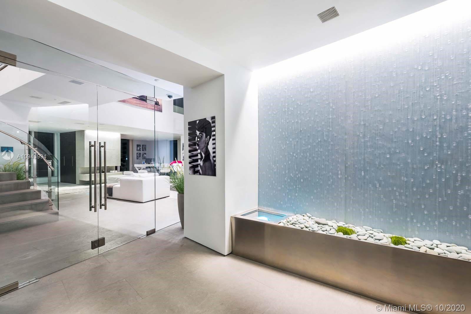 MURANO GRANDE - Residential