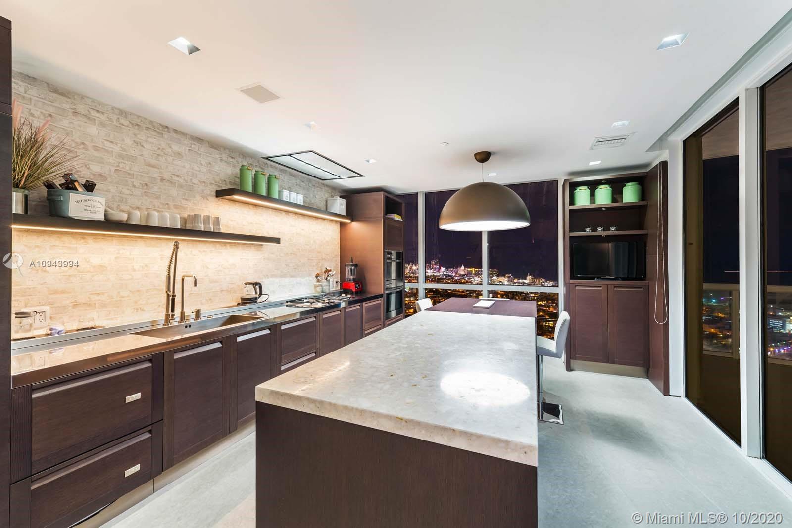 MURANO GRANDE - Residential