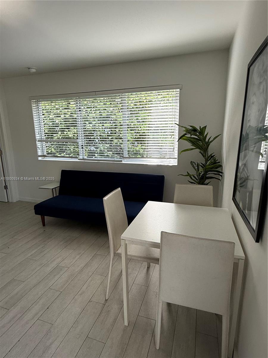 LINCOLN SUB - Residential