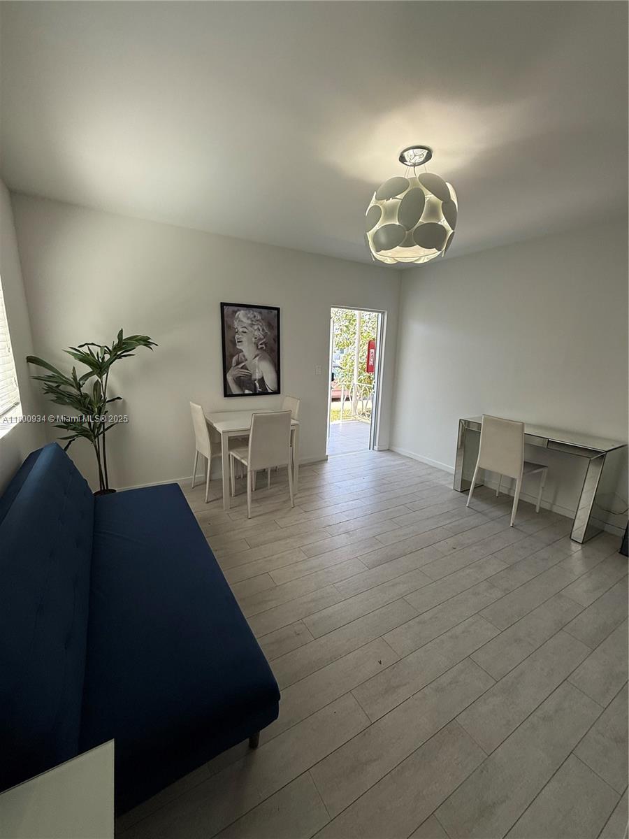 LINCOLN SUB - Residential