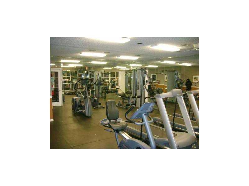 LE CLUB AT OLD CUTLER CON - Residential Lease
