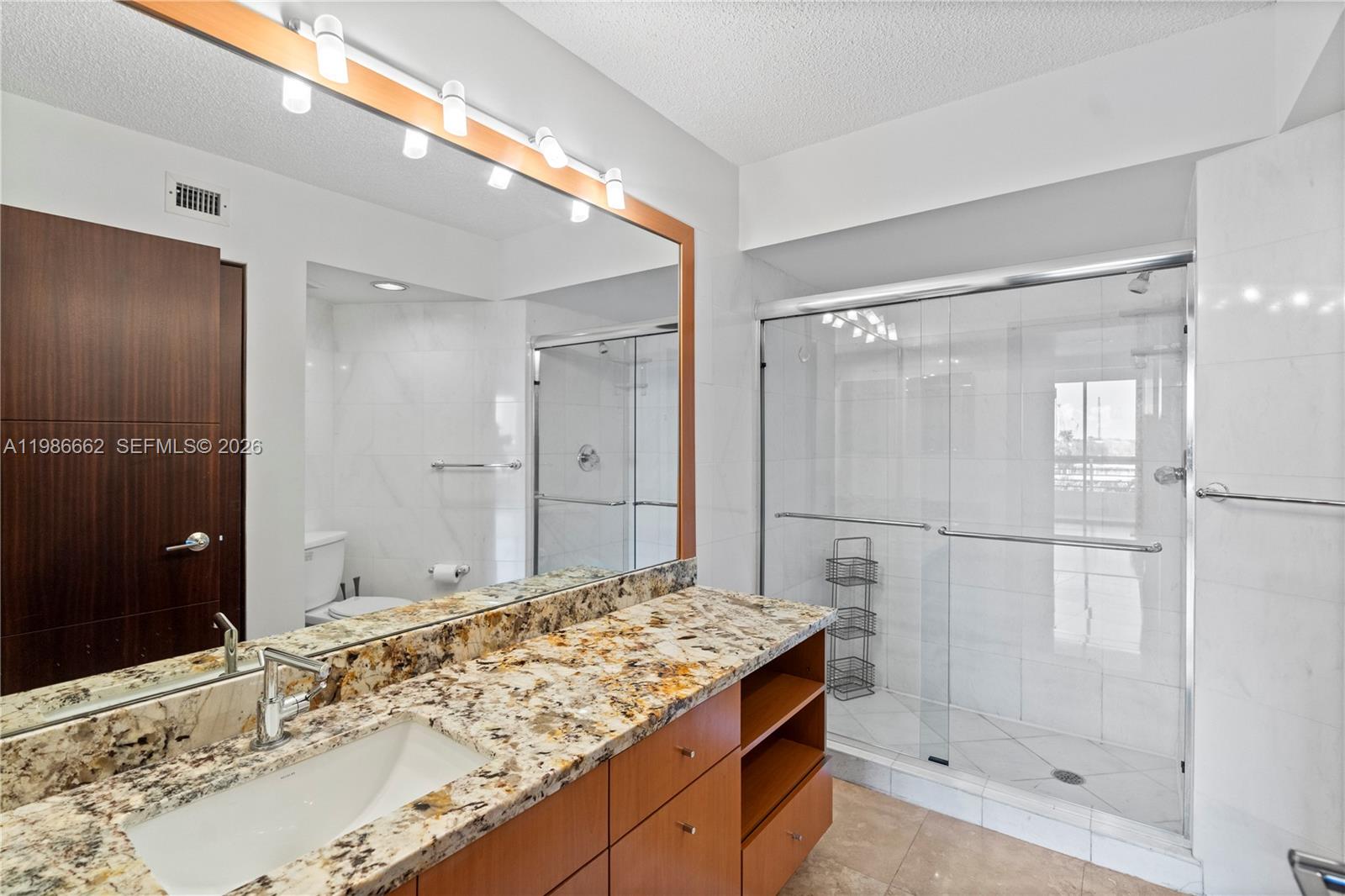 MYSTIC POINTE CONDO NO TH - Residential Lease