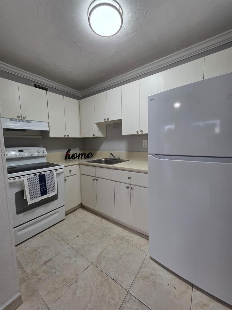 AGUA DULCE CONDO - Residential