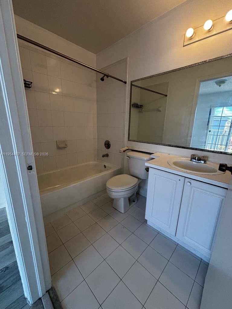 VERANDA AT DORAL CONDO NO - Residential