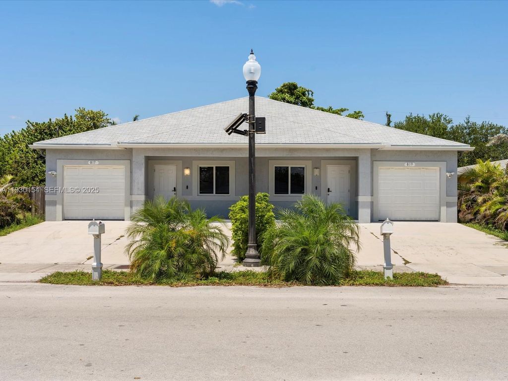 Photo of 817-819 NW 1st Ave, Fort Lauderdale, FL 33311 (MLS # A11930154)