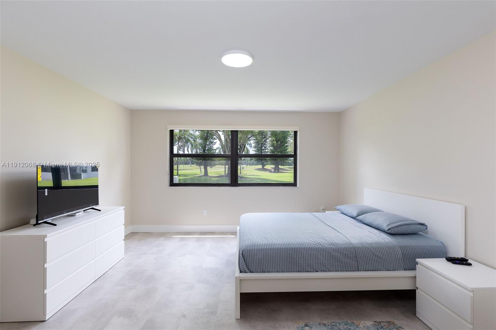 FAIRWAYS AT BONAVENTURE C - Residential Lease