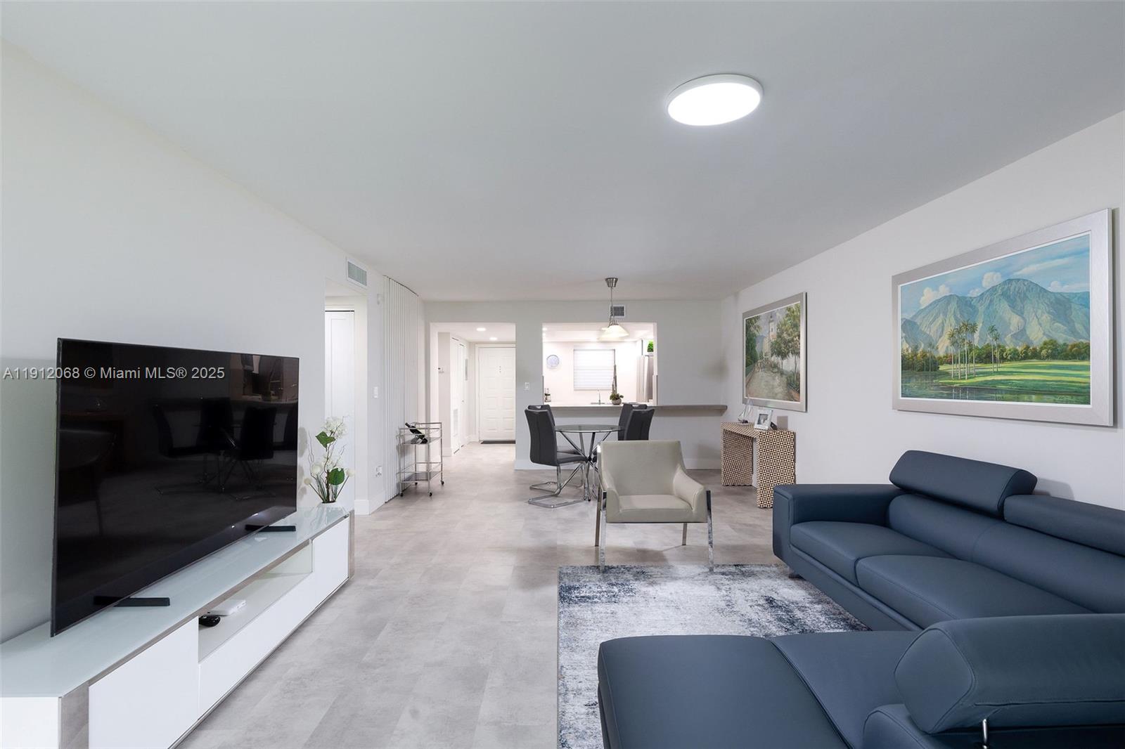 FAIRWAYS AT BONAVENTURE C - Residential Lease