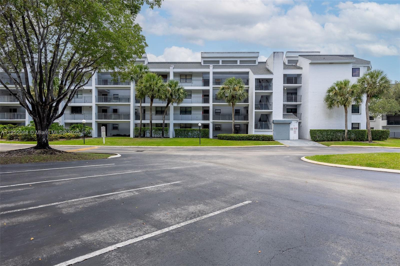 FAIRWAYS AT BONAVENTURE C - Residential Lease