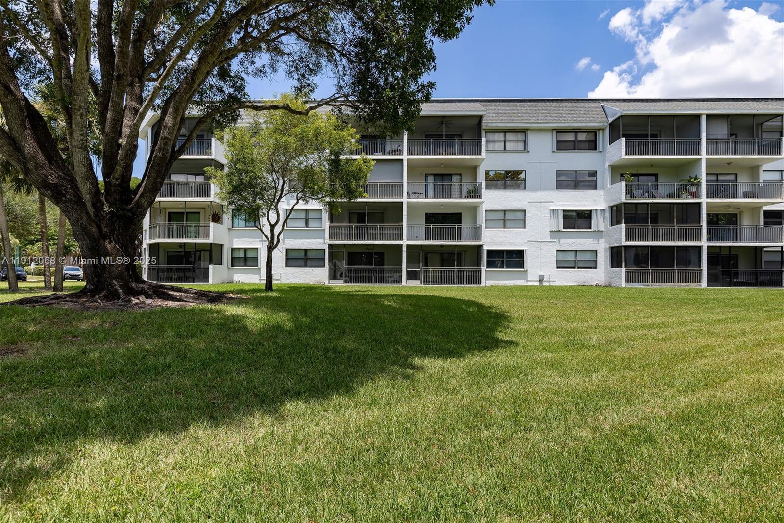 FAIRWAYS AT BONAVENTURE C - Residential Lease