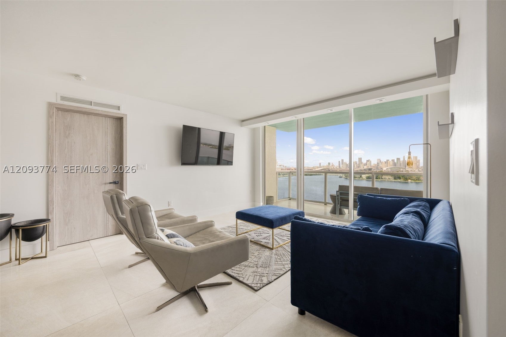 650 West Ave 1503