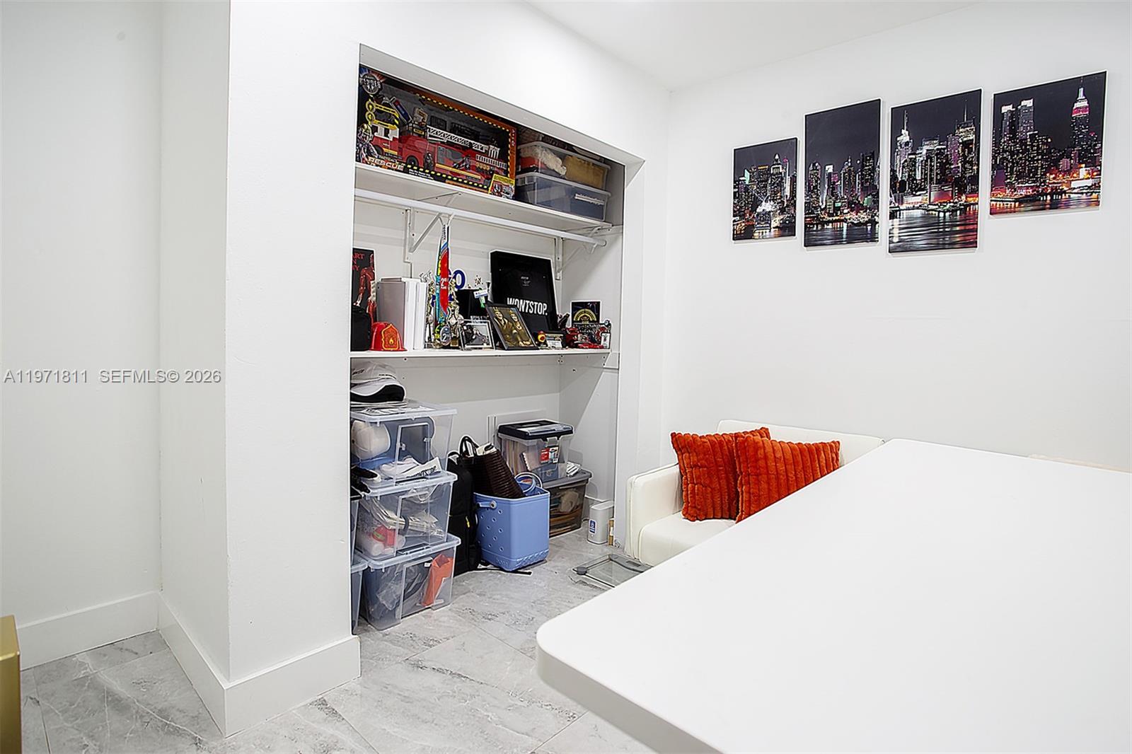 HACIENDA ESTATES SEC 1 - Residential