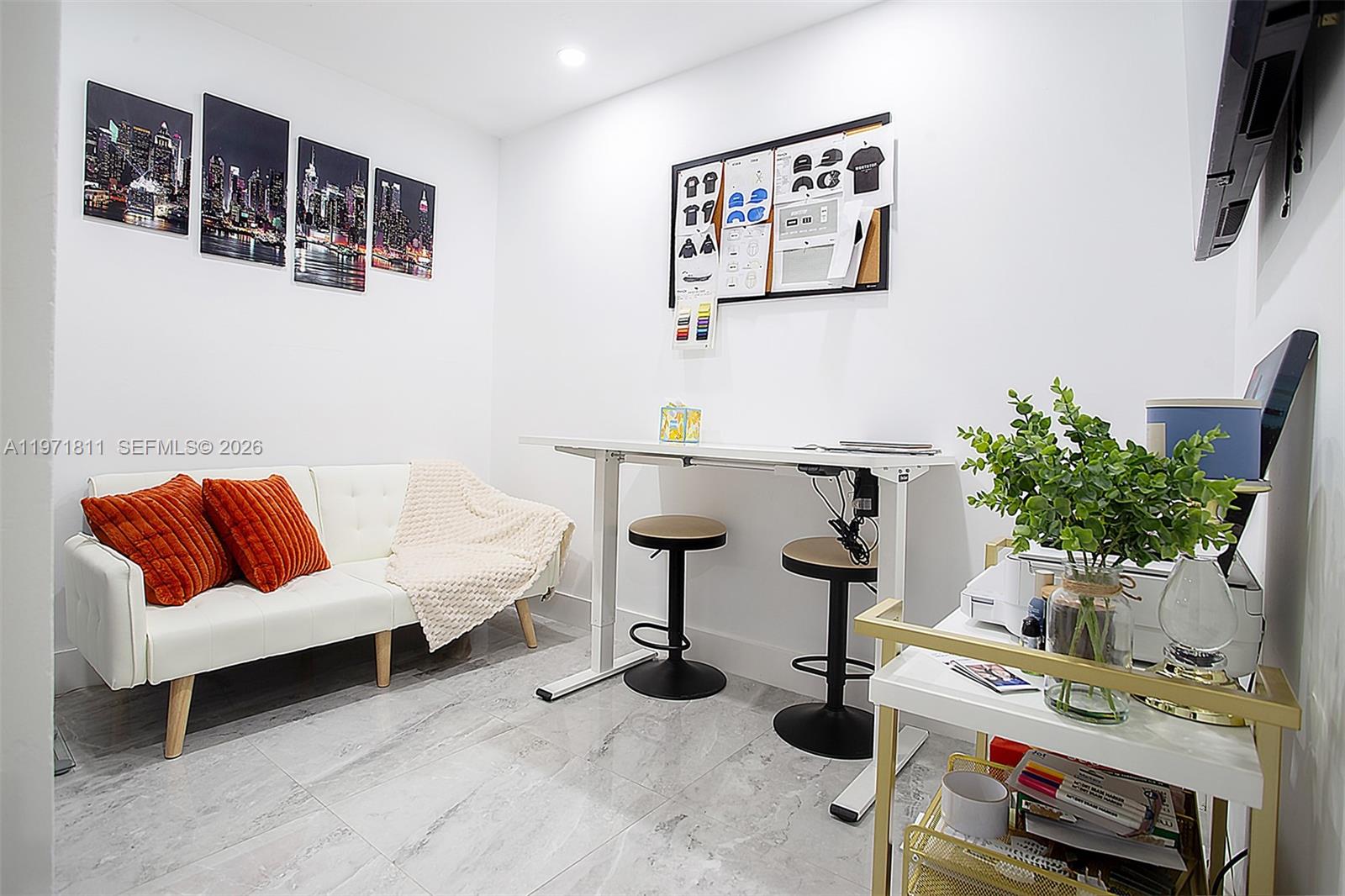 HACIENDA ESTATES SEC 1 - Residential