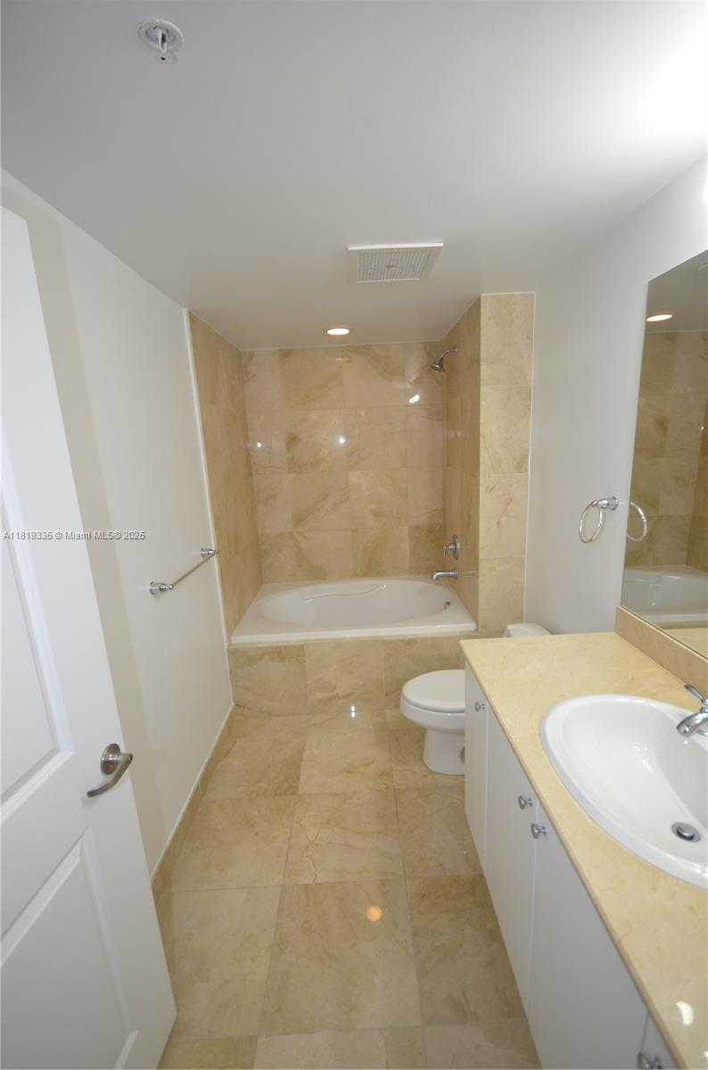 CASA COSTA CONDO - Residential