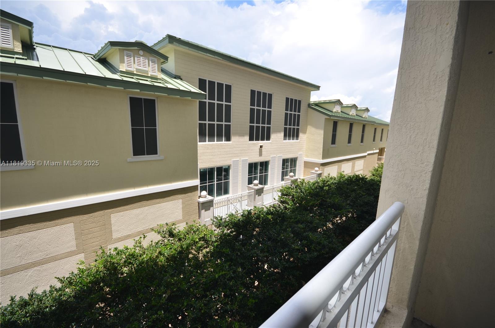CASA COSTA CONDO - Residential