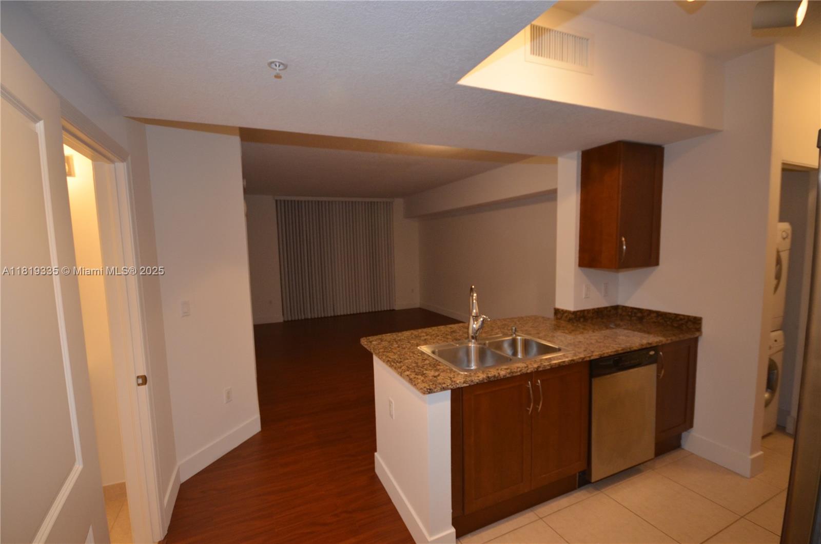 CASA COSTA CONDO - Residential