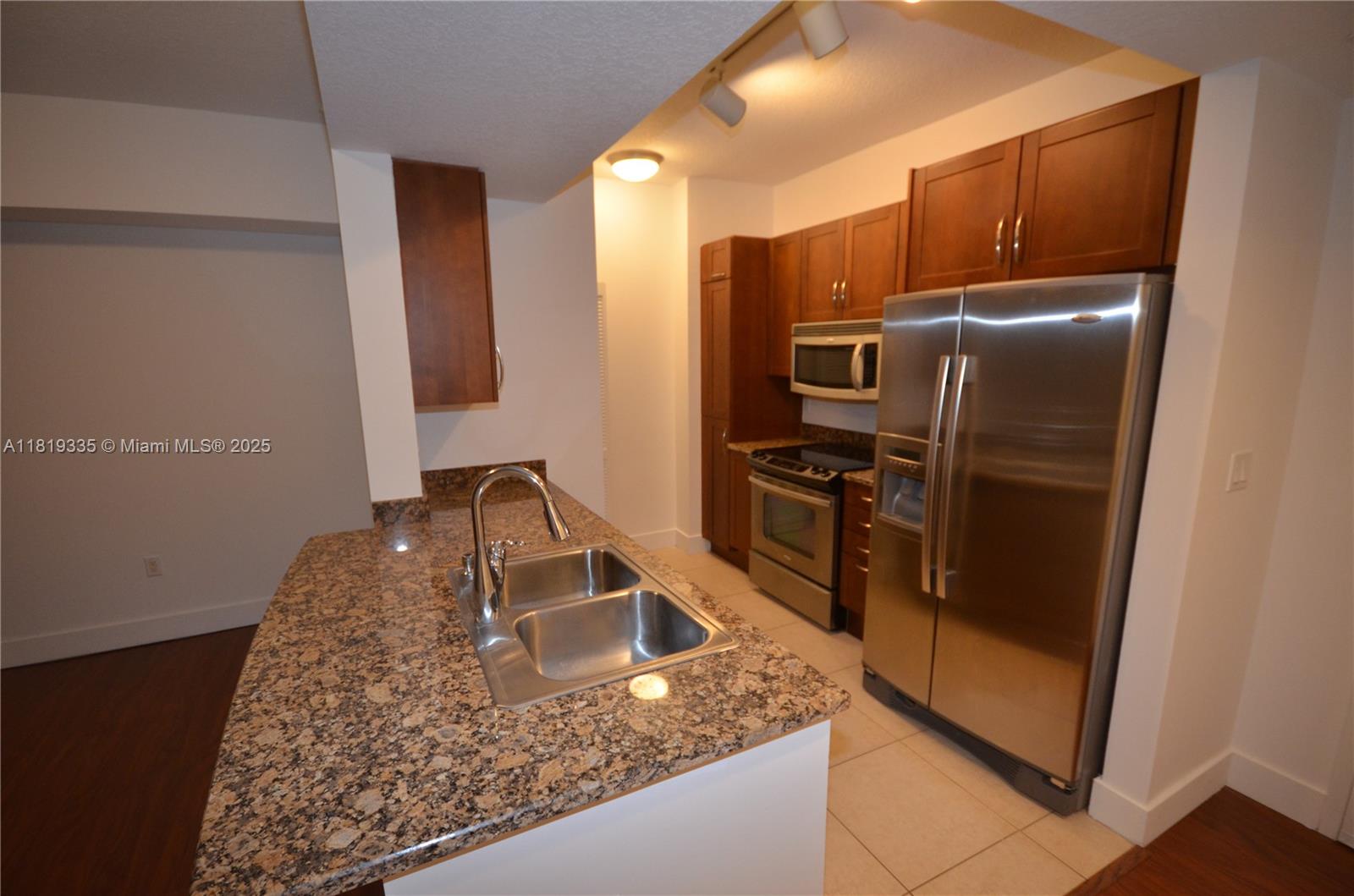 CASA COSTA CONDO - Residential