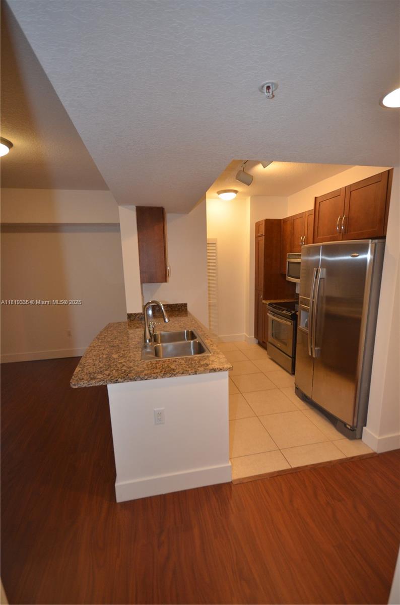 CASA COSTA CONDO - Residential